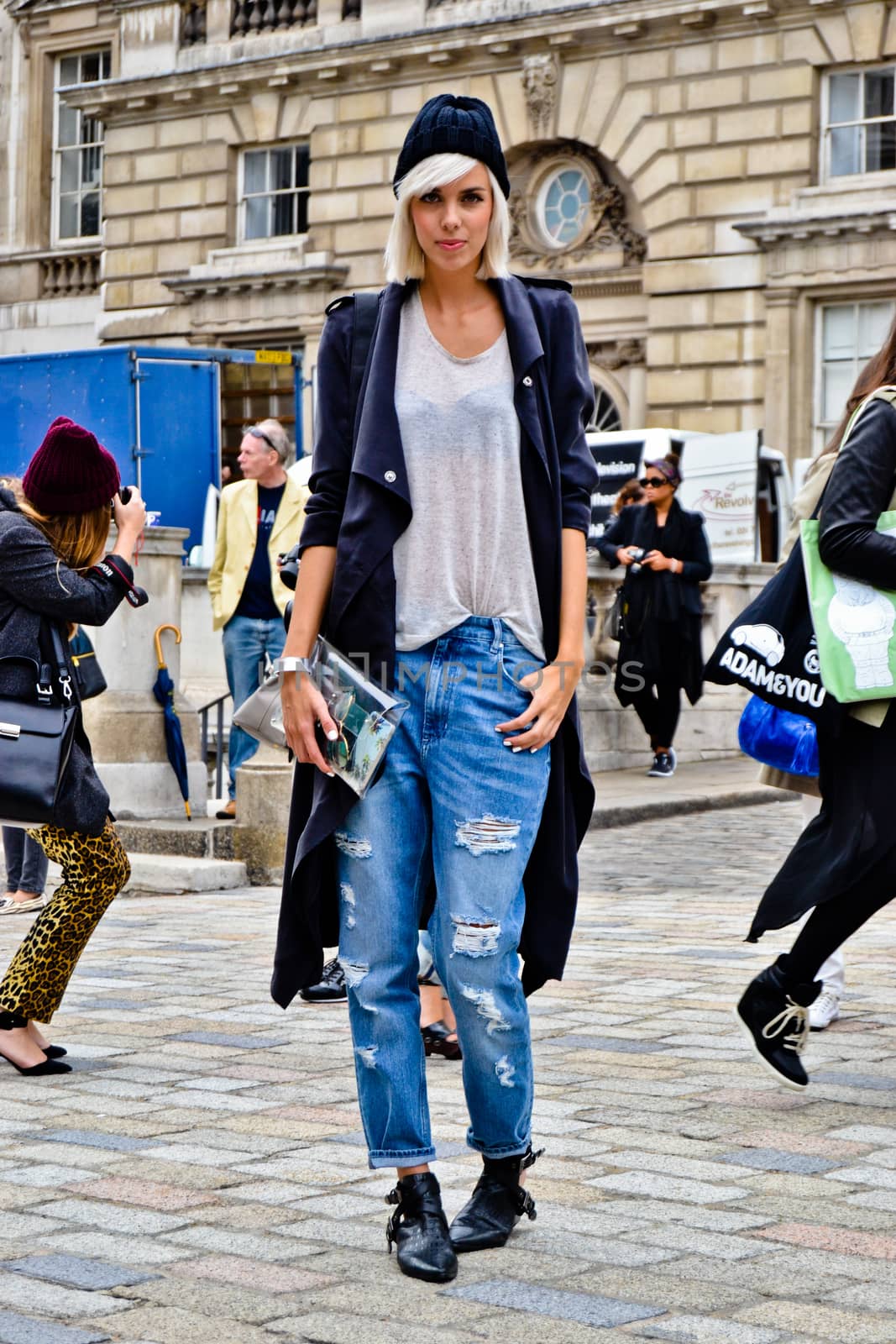 London Fashion Week, Streetstyle, photo: Daniel Bratterud