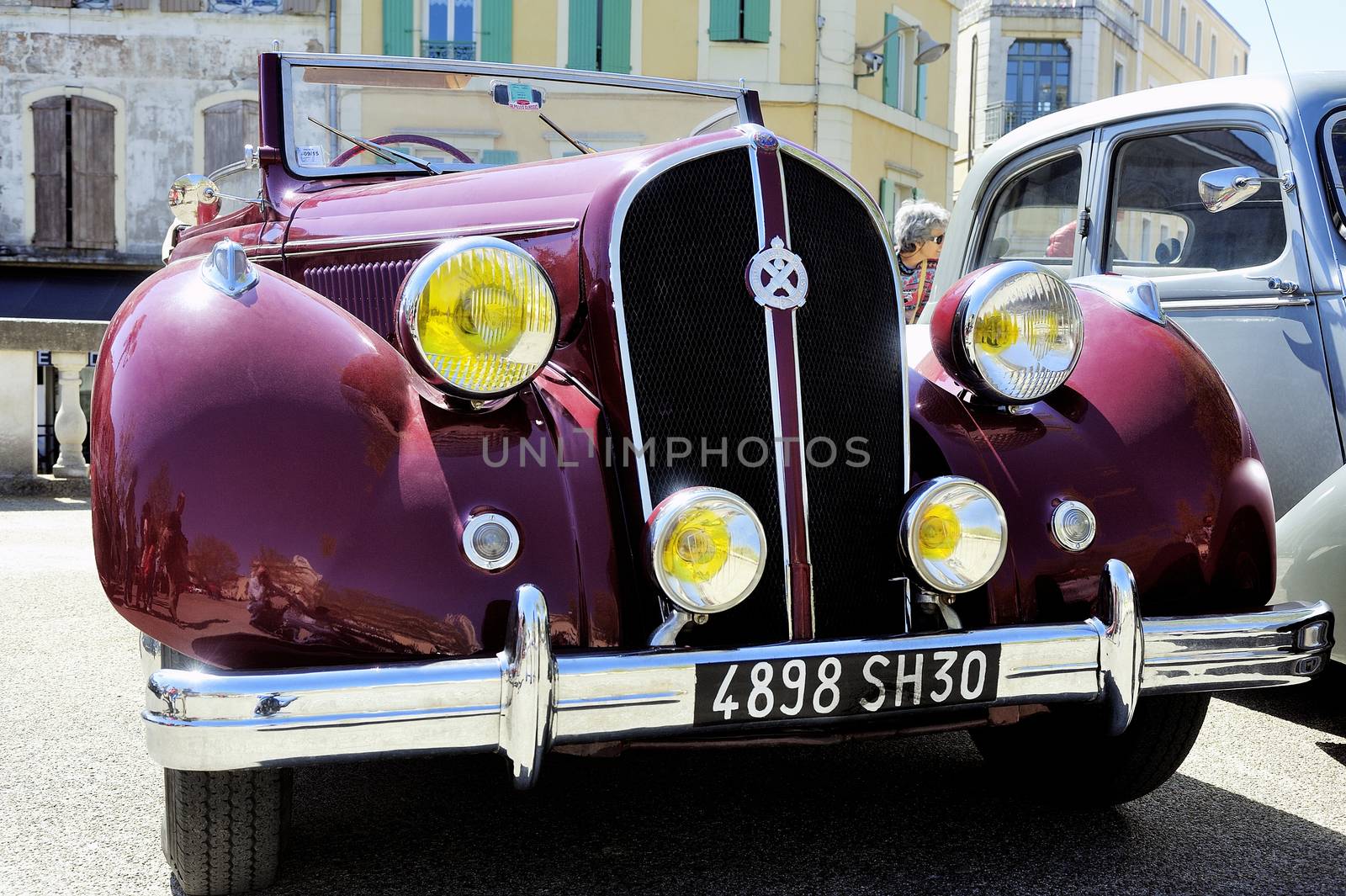 Hotchkiss Artois the years 1948 photographed the rally of vintage cars Town Hall Square in the town of Ales