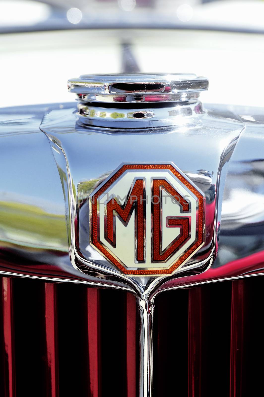 MG sports car in 1953 years by gillespaire