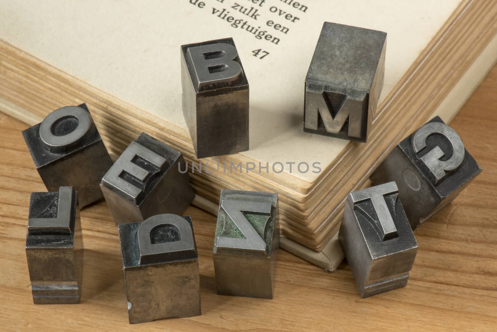 Old lead ink printing type by Tofotografie