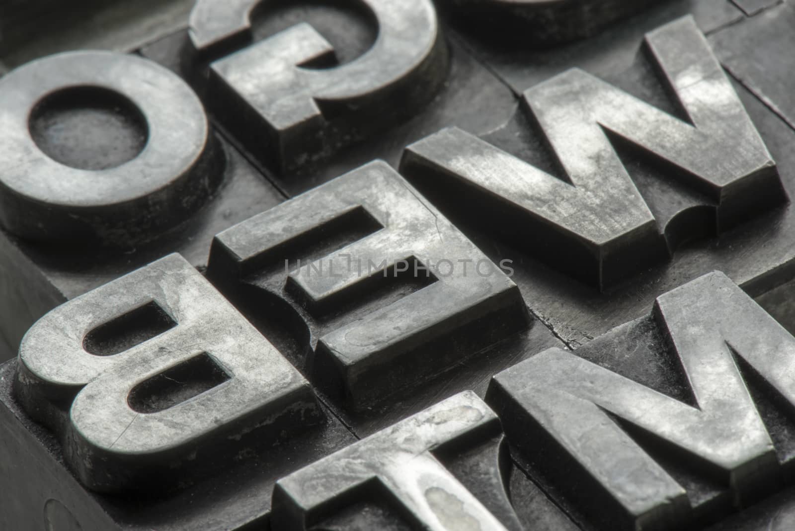 Old lead ink printing type by Tofotografie