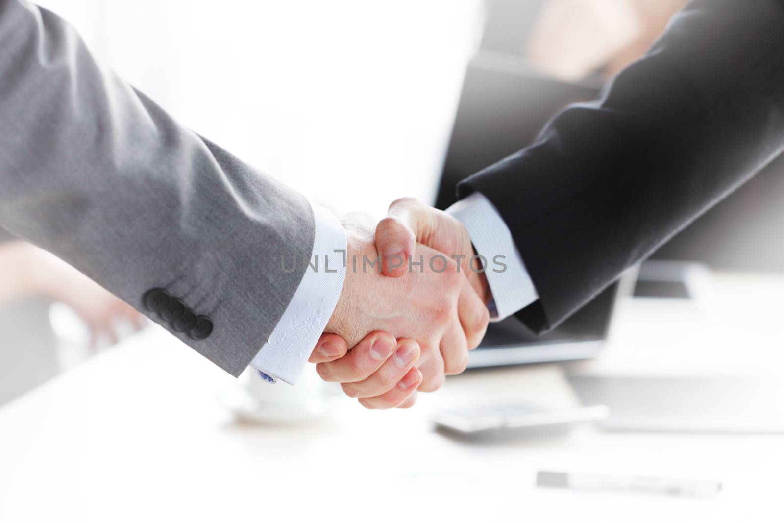 handshake at the business meeting