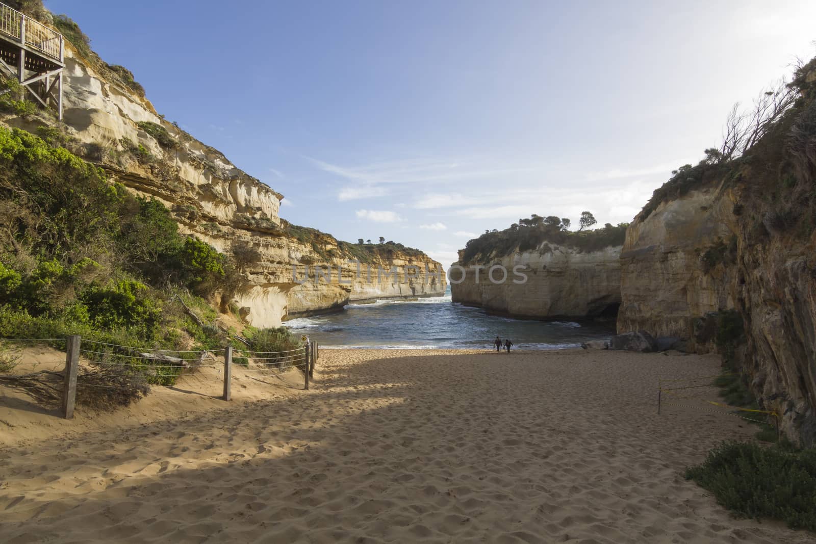 This photo was shot from Twelve Apostles which is on the Great Ocean Road, Australia.