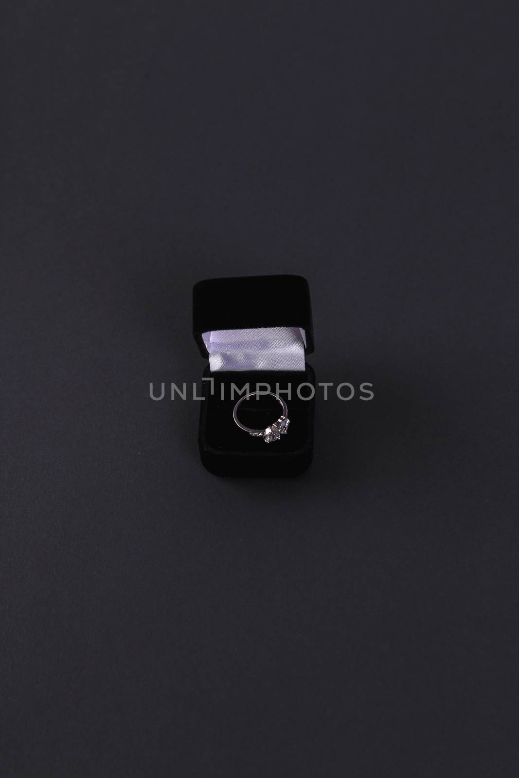Diamond ring by rufatjumali