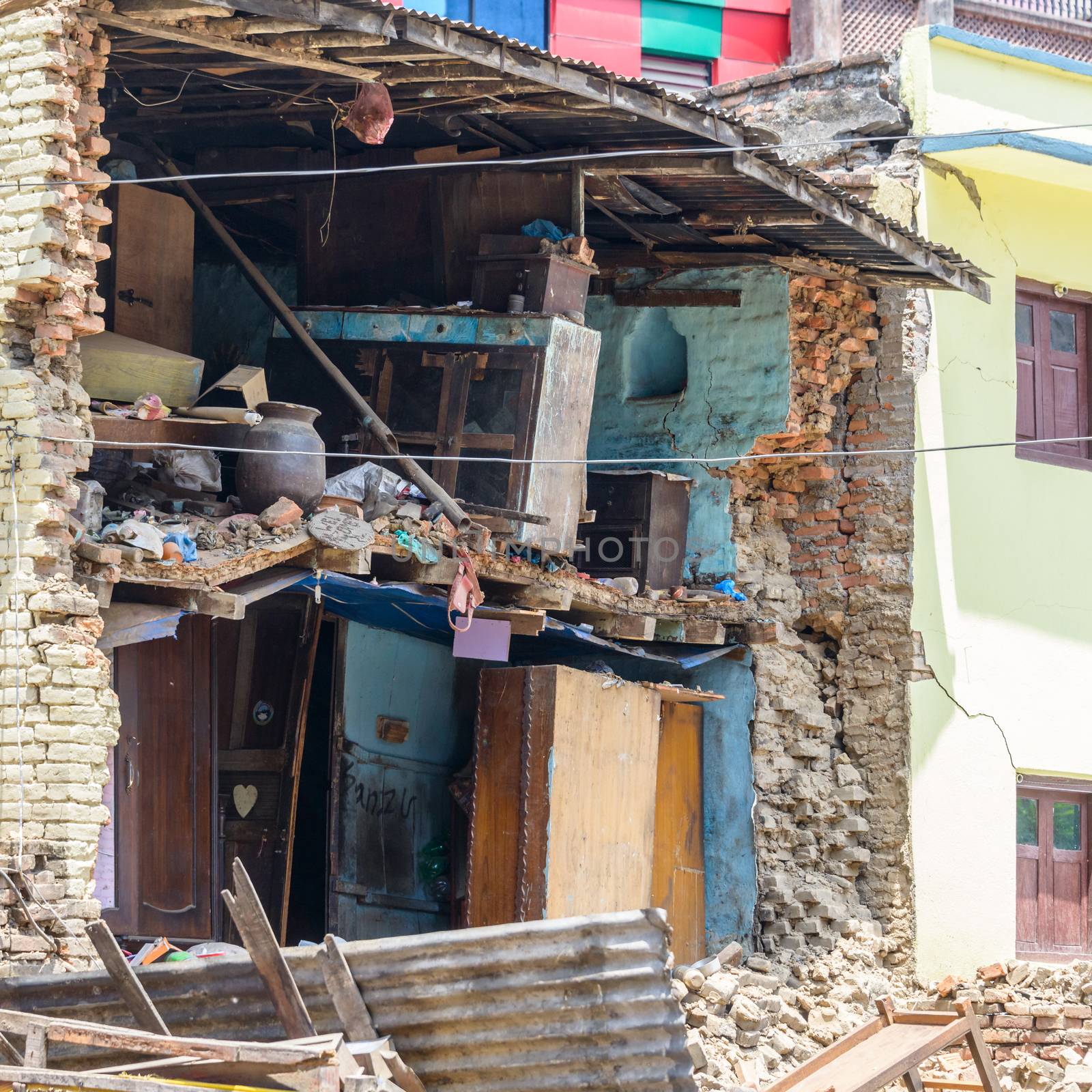 Nepal earthquake by dutourdumonde