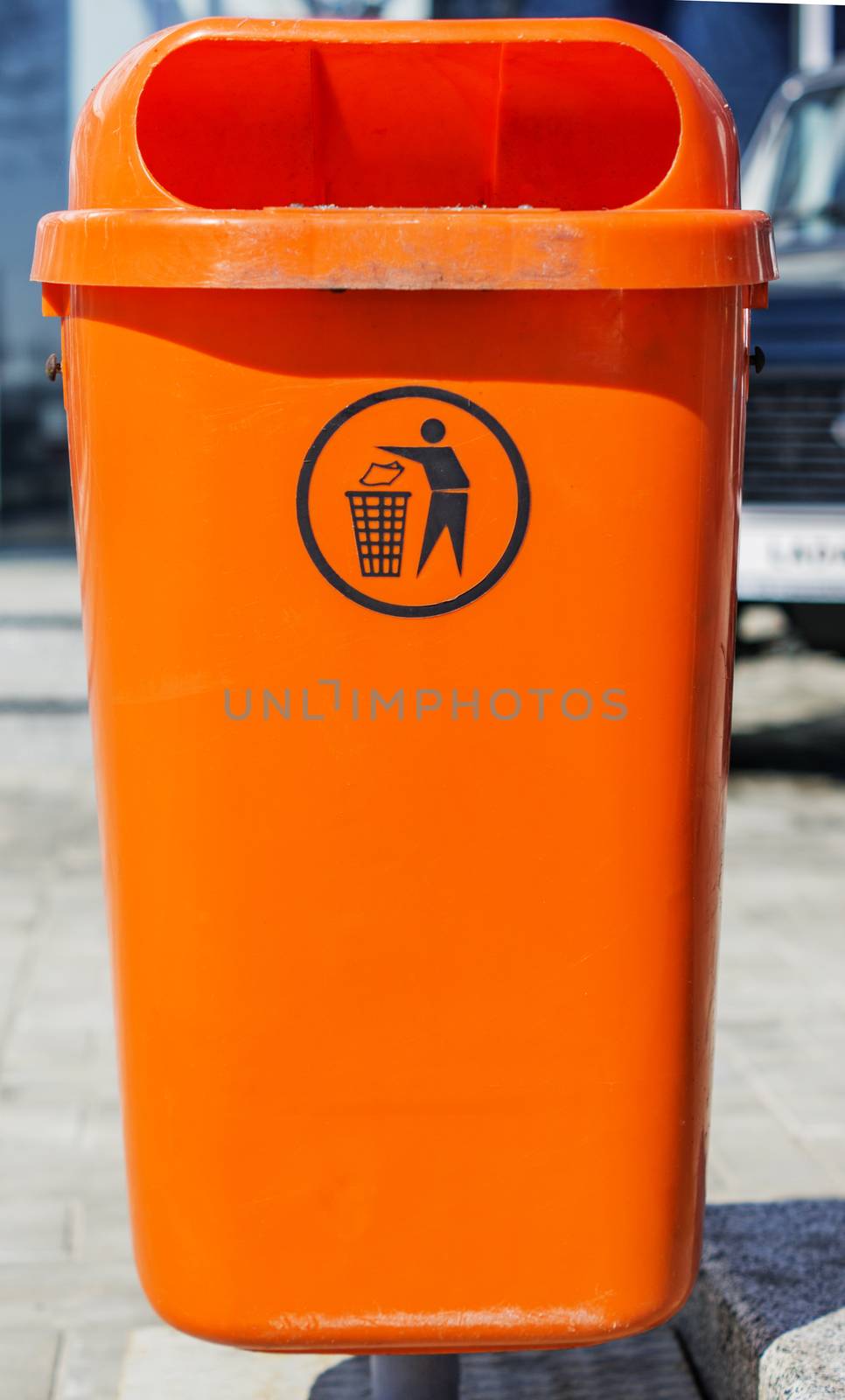 Recycle bin. For your commercial and editorial use.