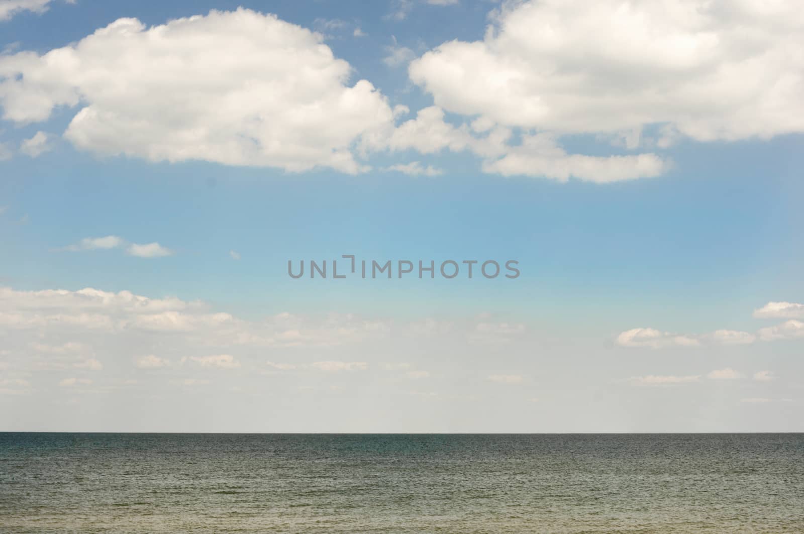 Beautiful scenic sea landscape by serhii_lohvyniuk