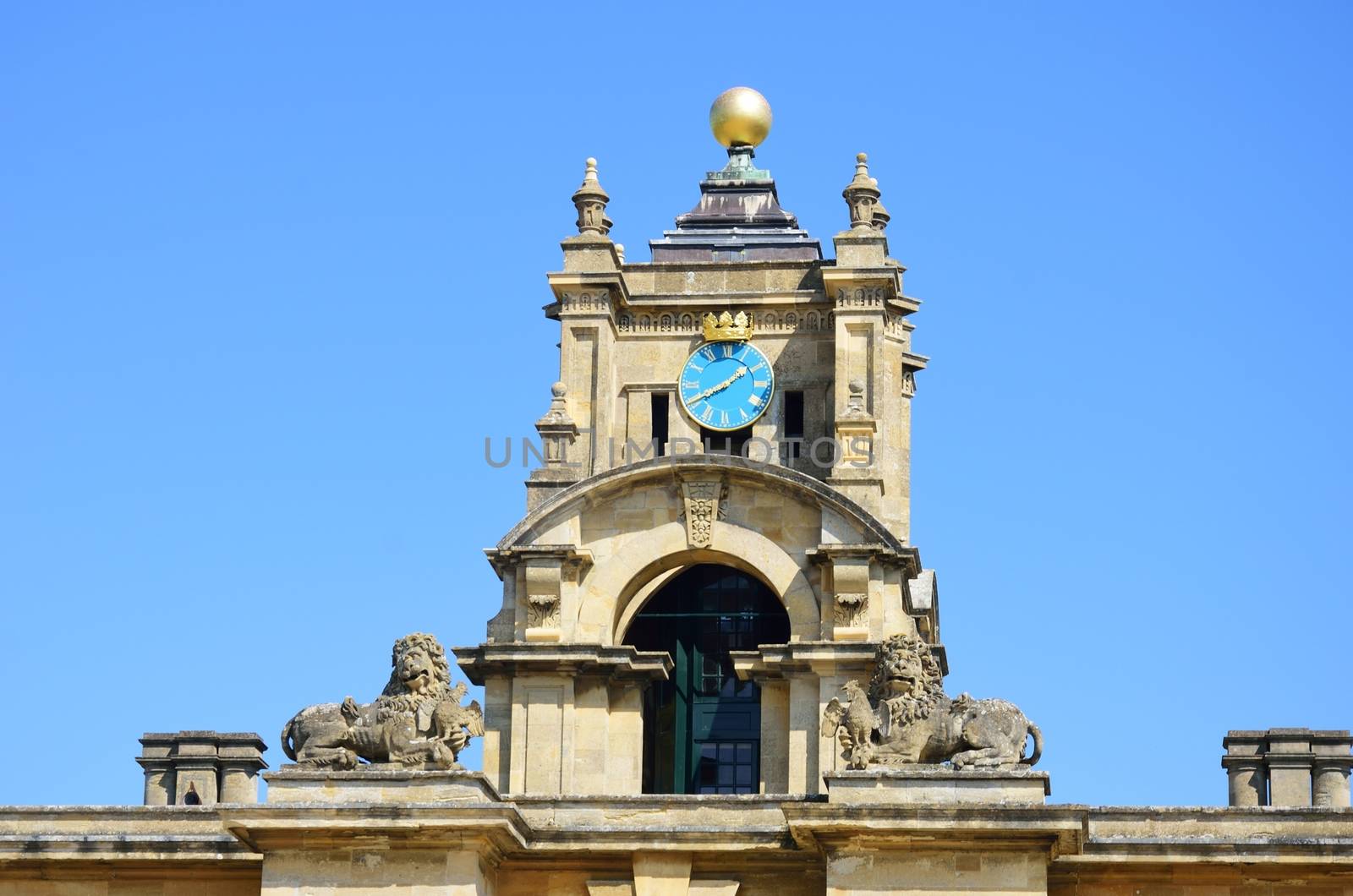 Grand Aristocratic Clocktower 