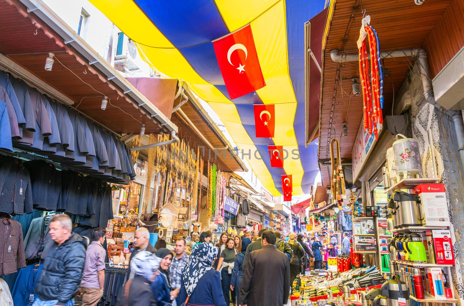 ISTANBUL, SEP 22: People shopping in the Grand Bazar in Istanbul, Turkey, one of the largest covered markets in the world, Istanbul, September 22, 2014.