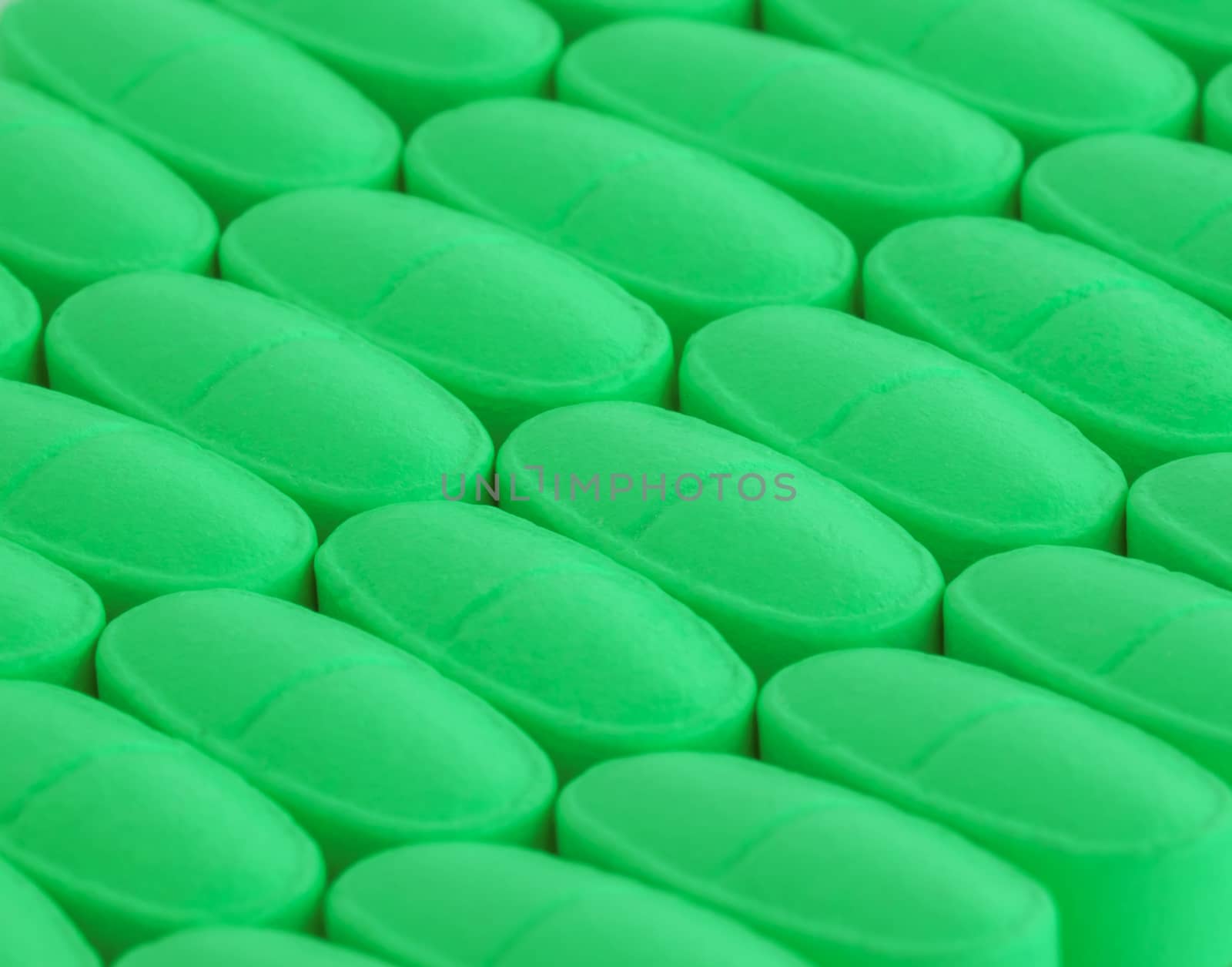 green pills by Chechotkin