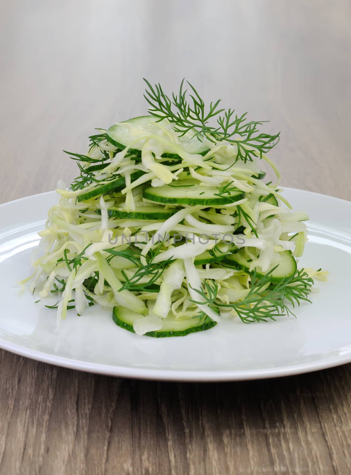 сabbage salad with cucumber by Apolonia