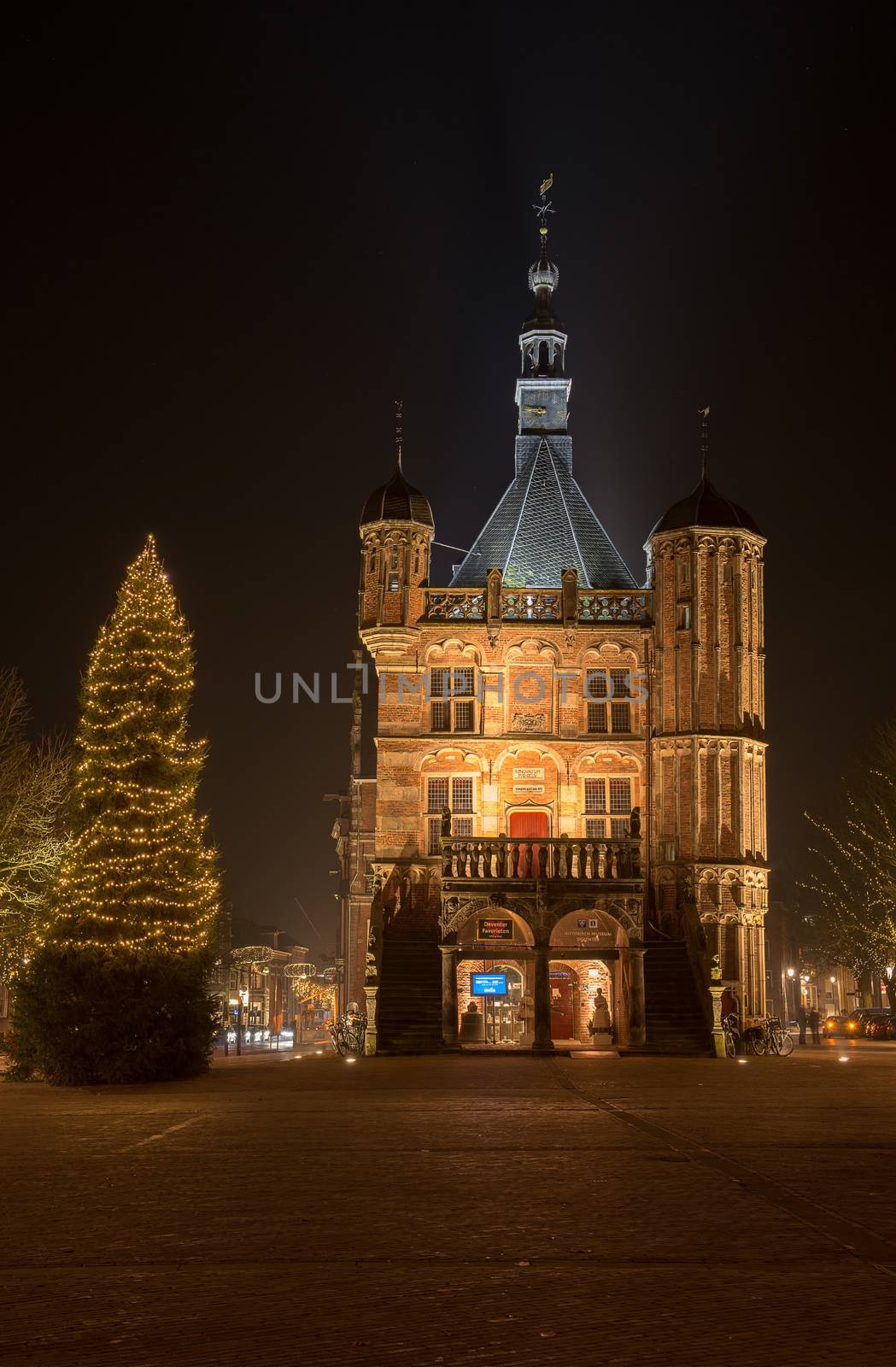 Illuminated market place in the Netherlands by Tofotografie