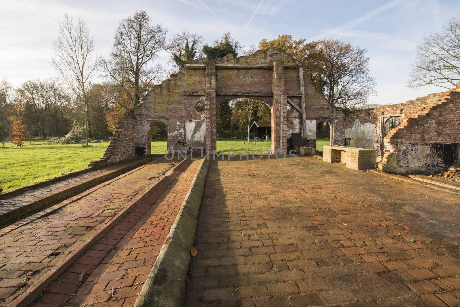 Remains of a farm in Winterswijk in the east of the Netherlands by Tofotografie