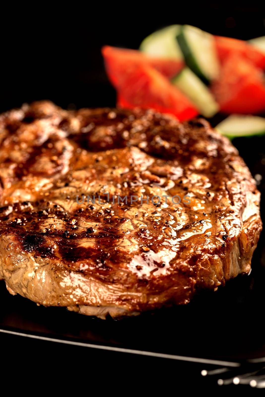 Grilled steak and vegetables