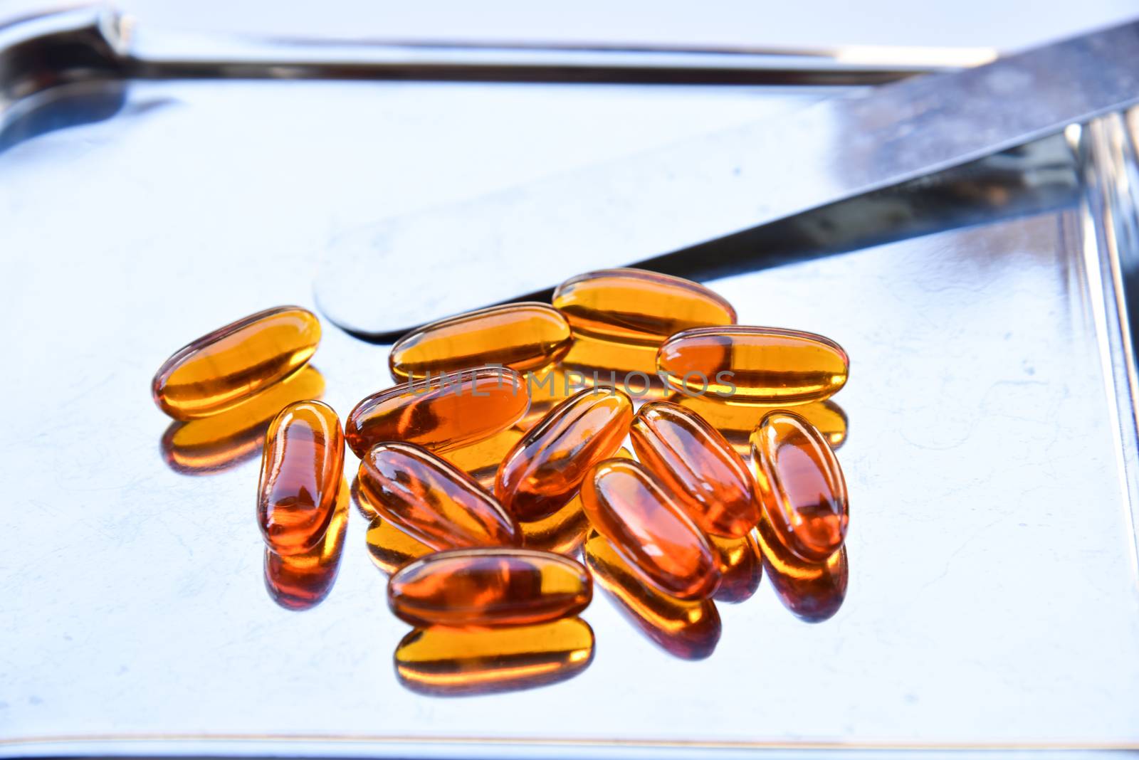 Lecithin gel vitamin supplement capsules