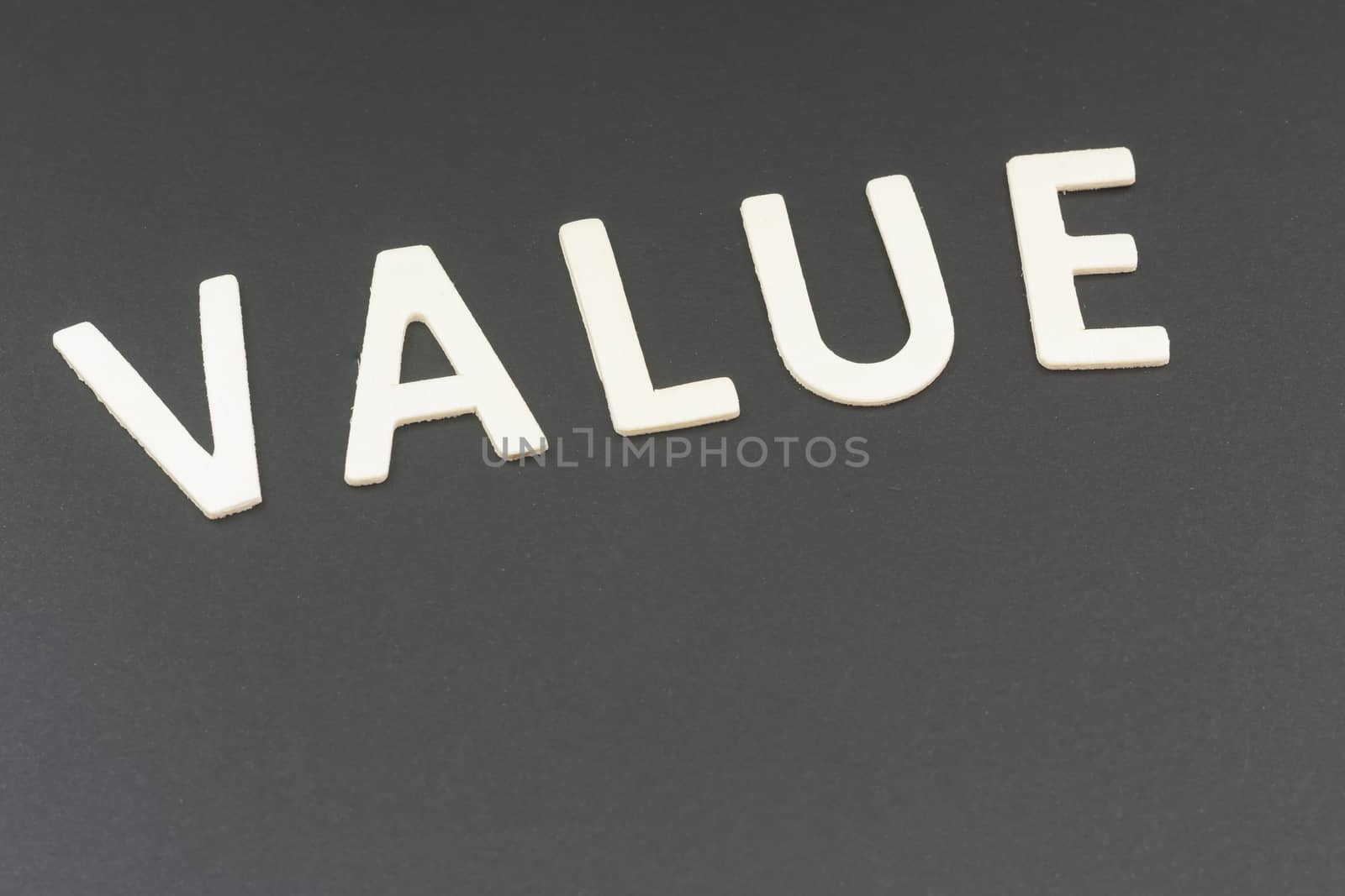 Value by mailos