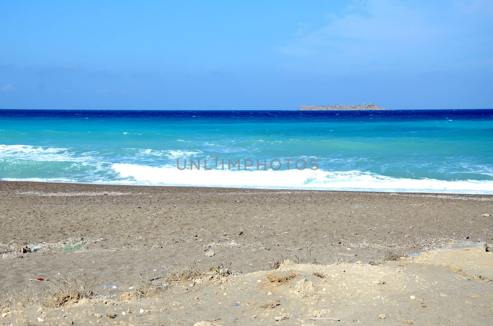 Beach surrounding Rhodes city by bartekchiny