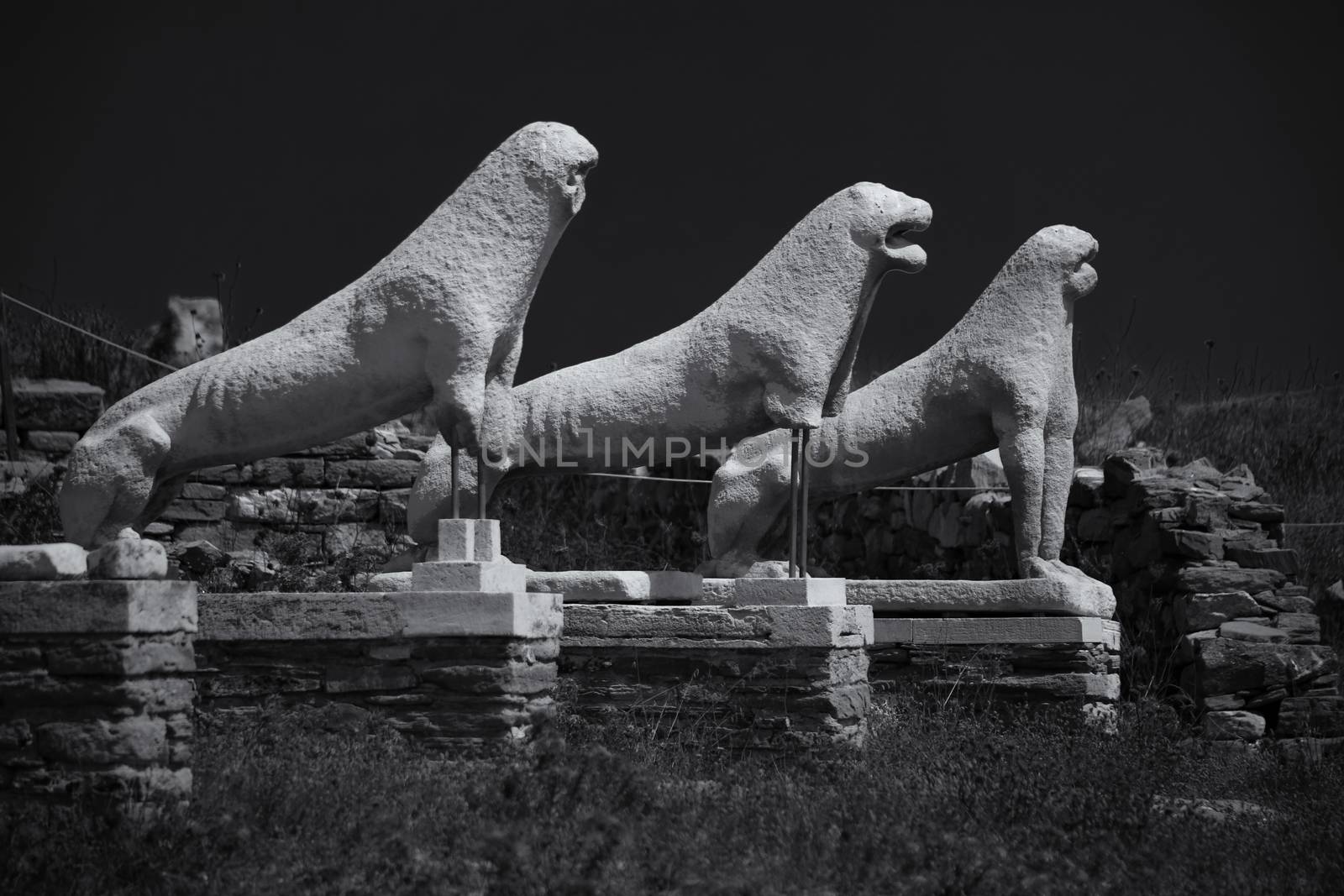 The island of Delos: an important archaeological site in Greece