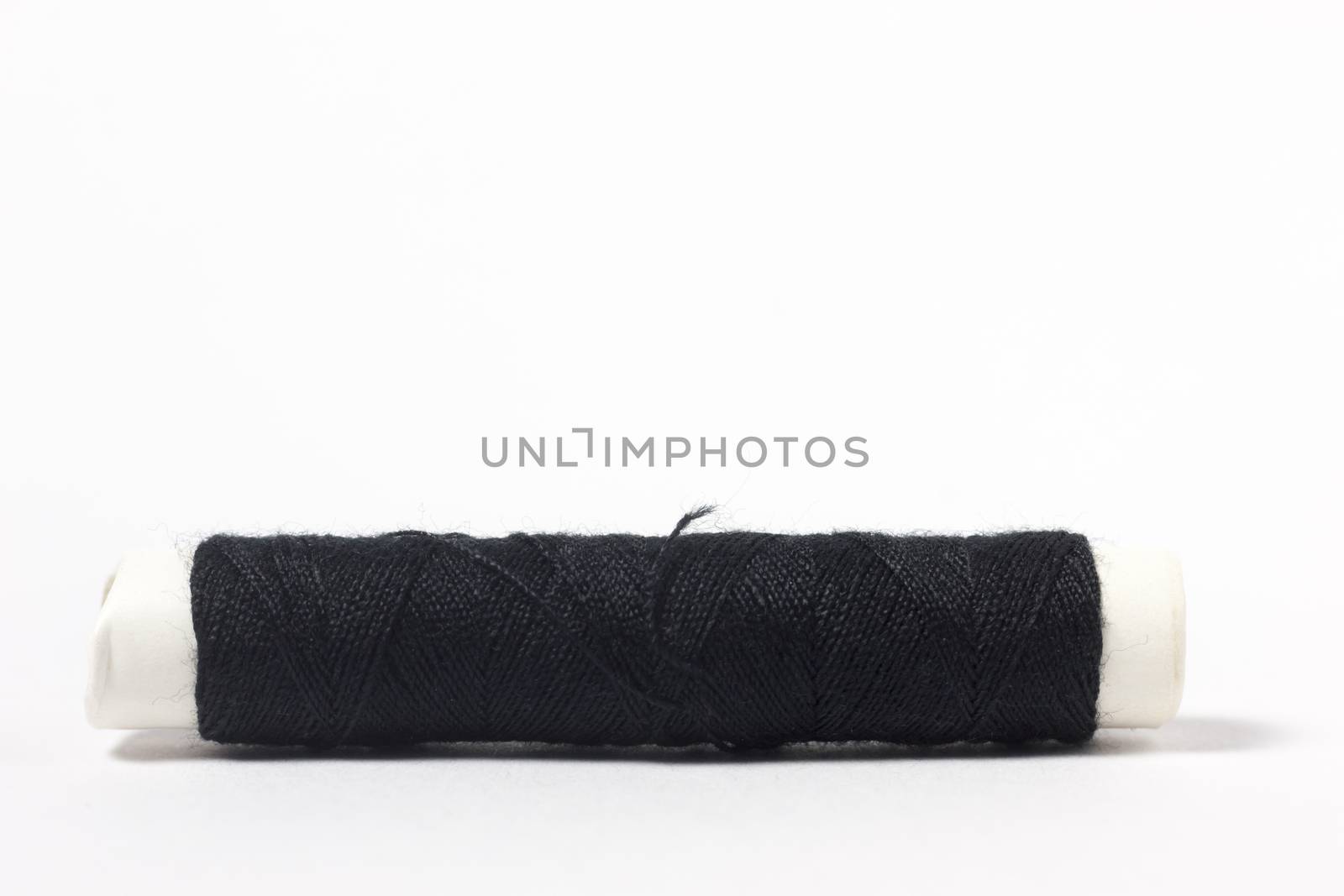Black cotton thread by mailos