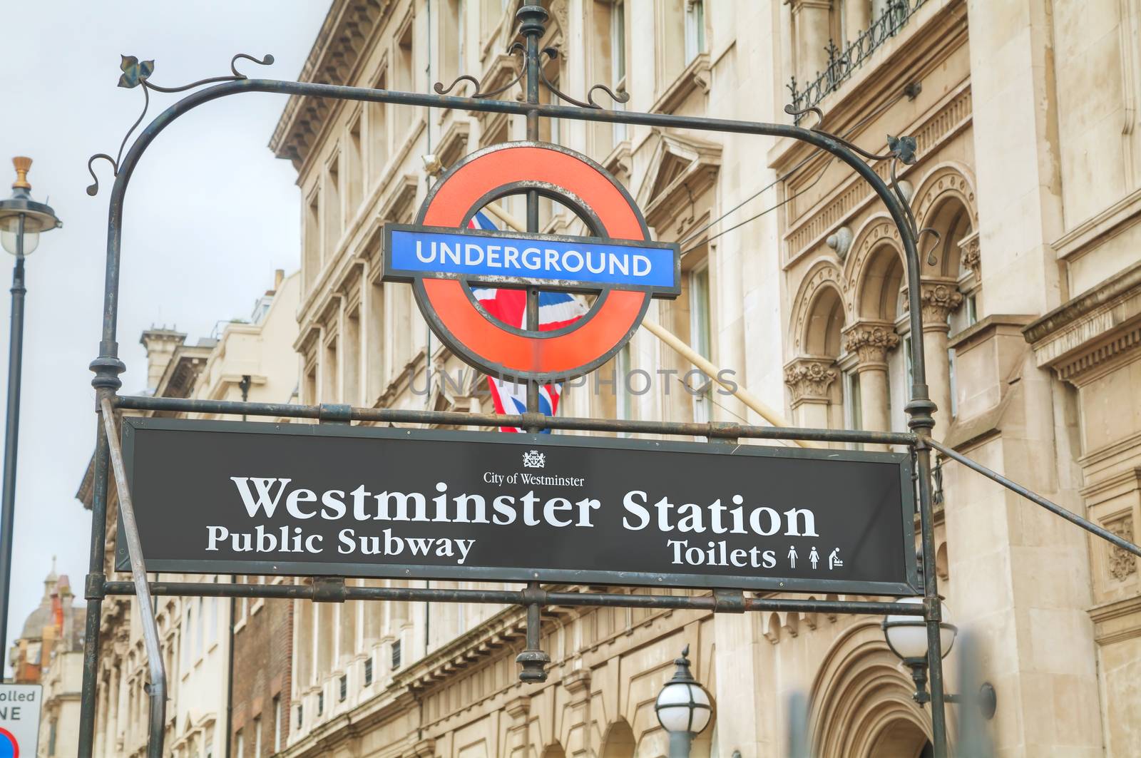 LONDON - APRIL 4: London underground sign on April 4, 2015 in London, UK. The system serves 270 stations and has 402 kilometres of track, 52% of which is above ground.