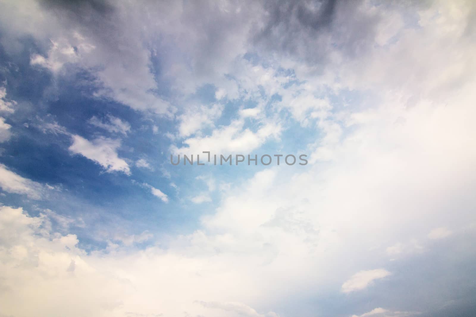 View white cloud with blue sky background