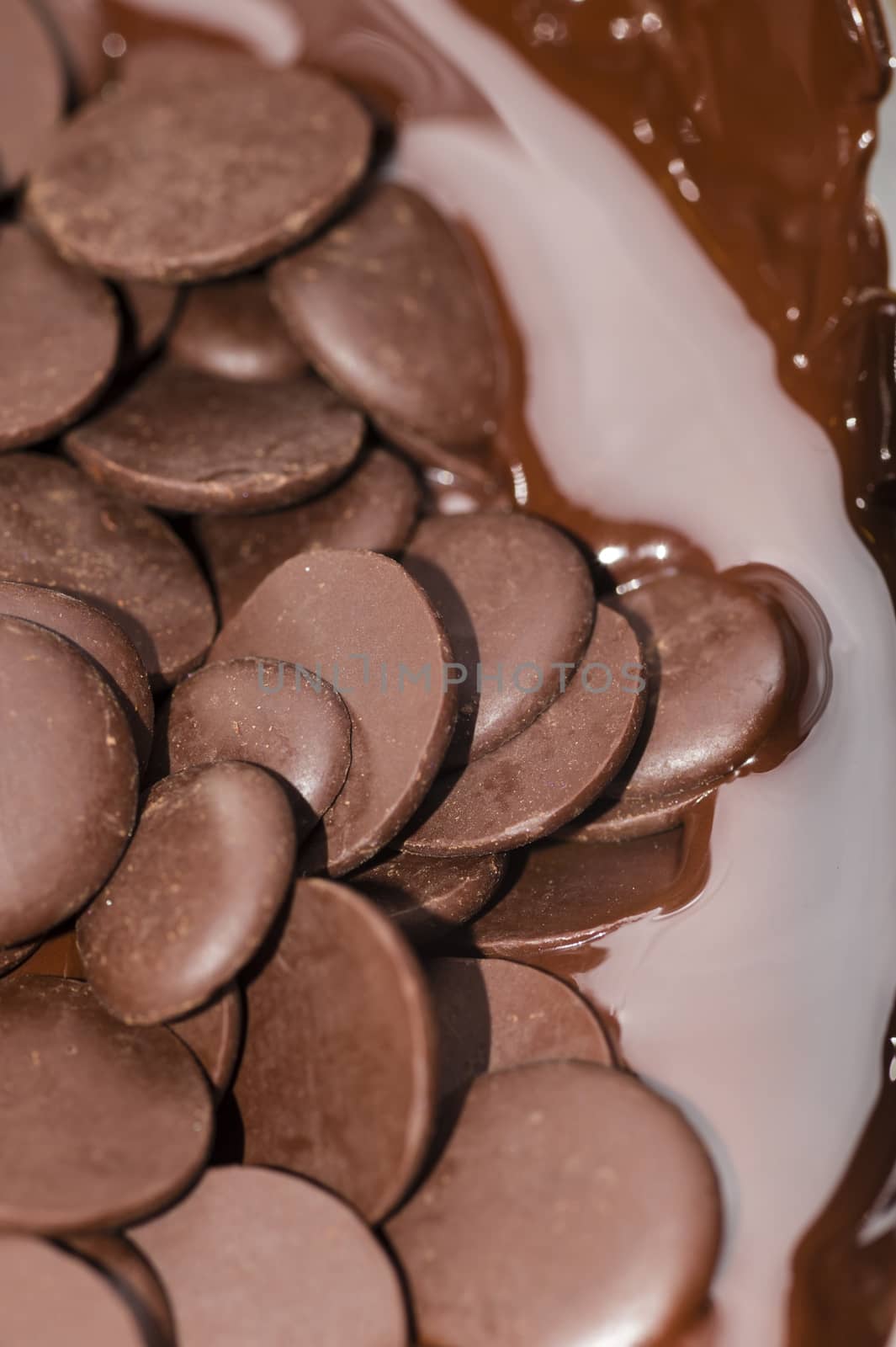 Ingredients for preparation of artisanal chocolate bar