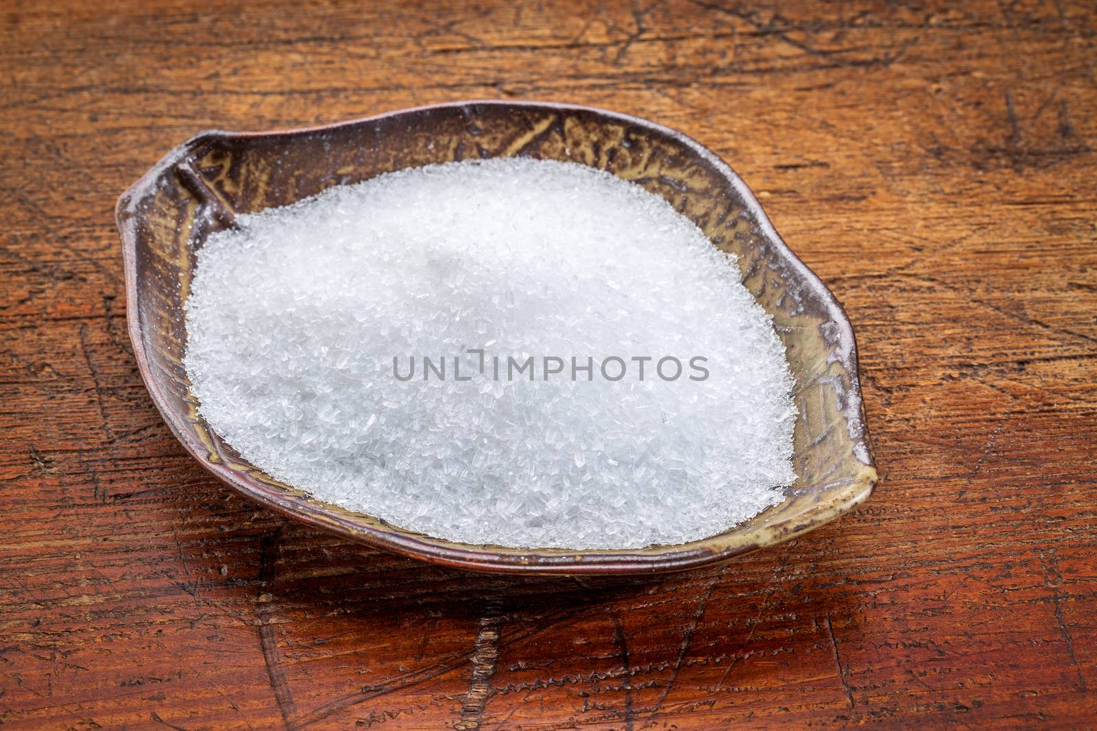 Epsom salts (Magnesium sulfate ) by PixelsAway