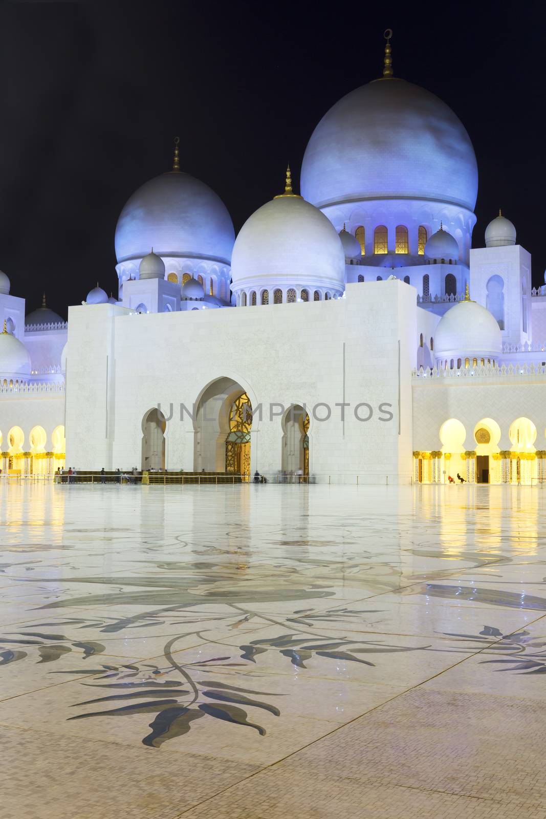 In the famous Abu Dhabi Sheikh Zayed Mosque by night, UAE.