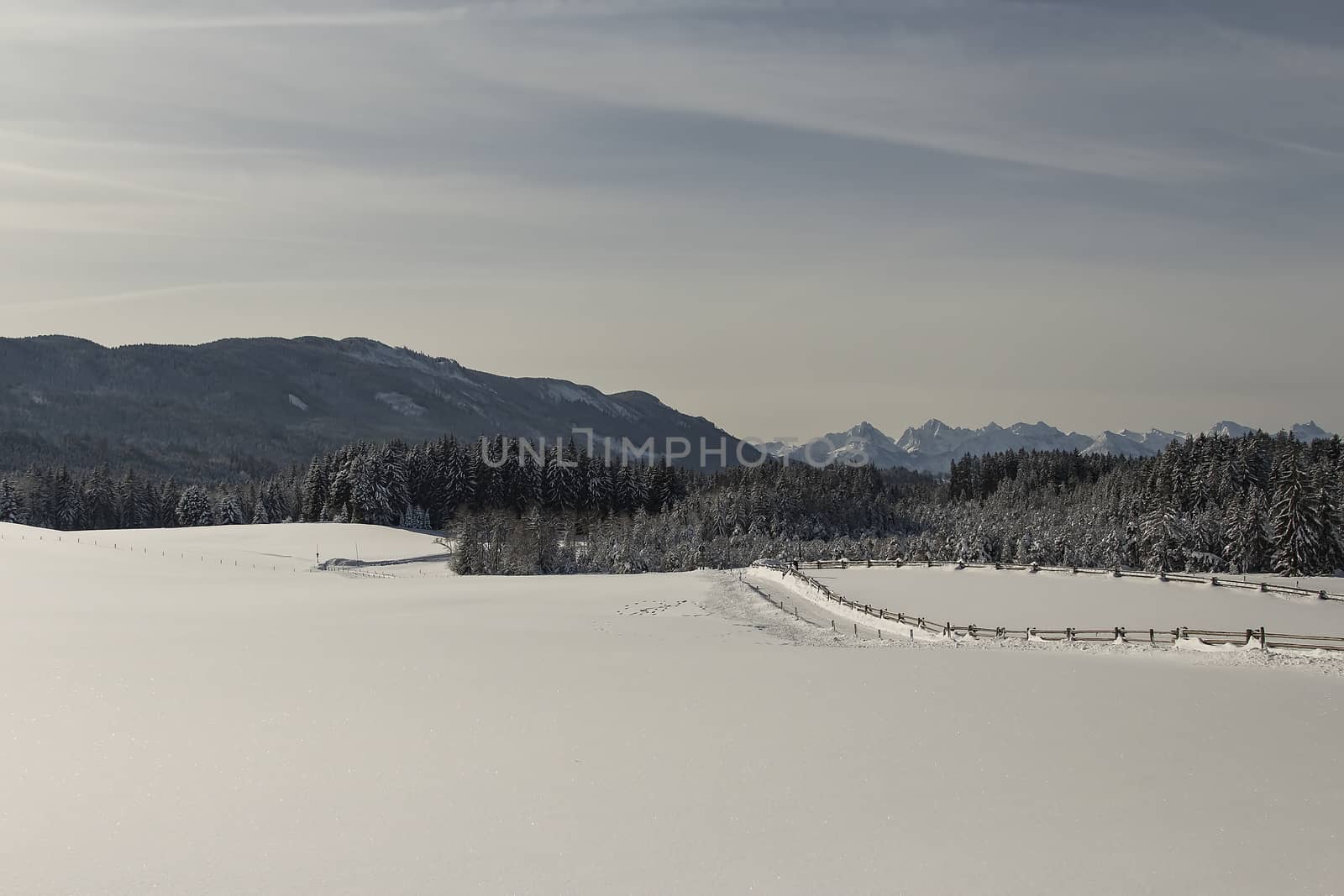 A view on the mountains by lasseman