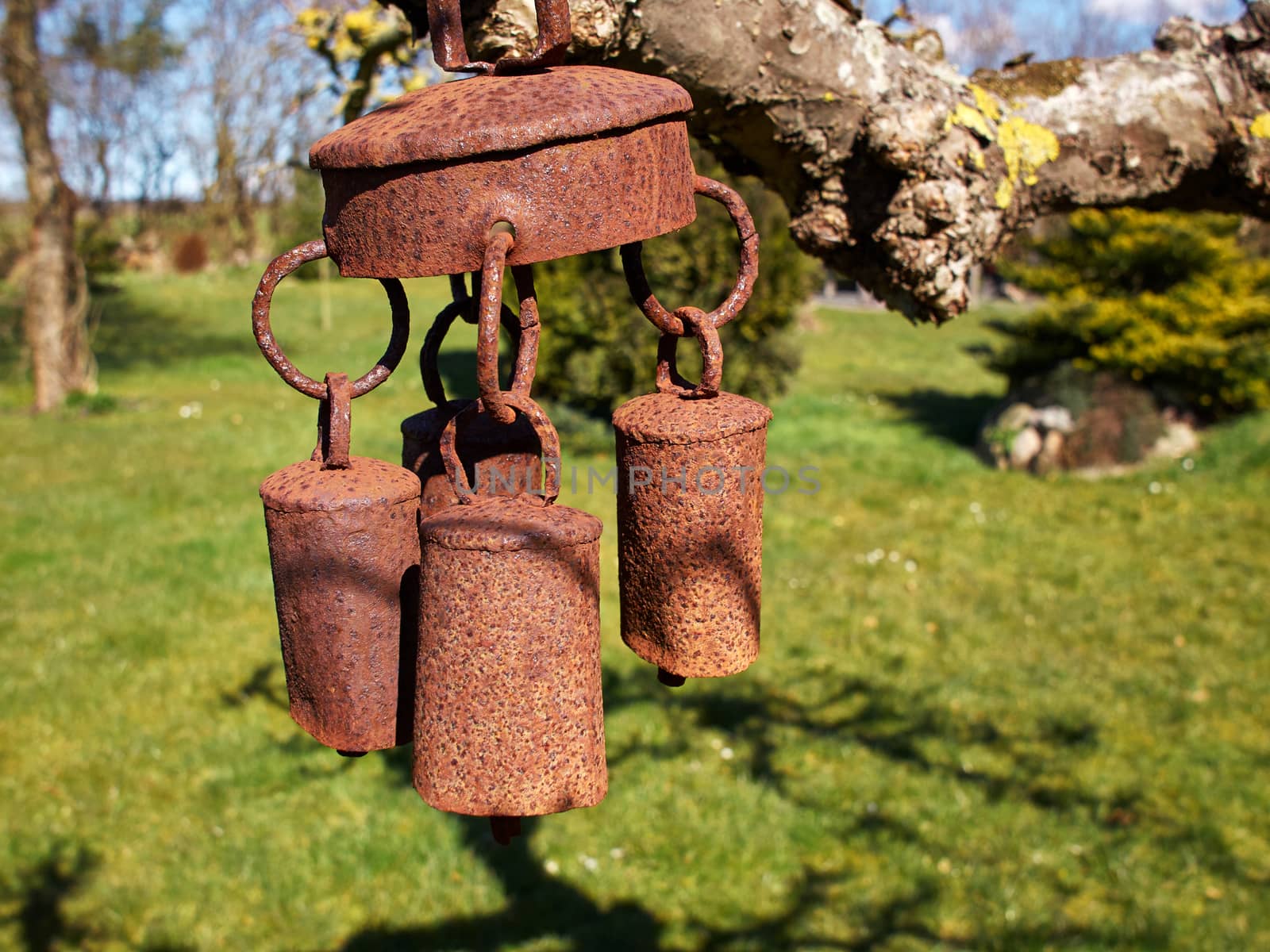 Beautiful metal old decorative garden bell wind chimes        