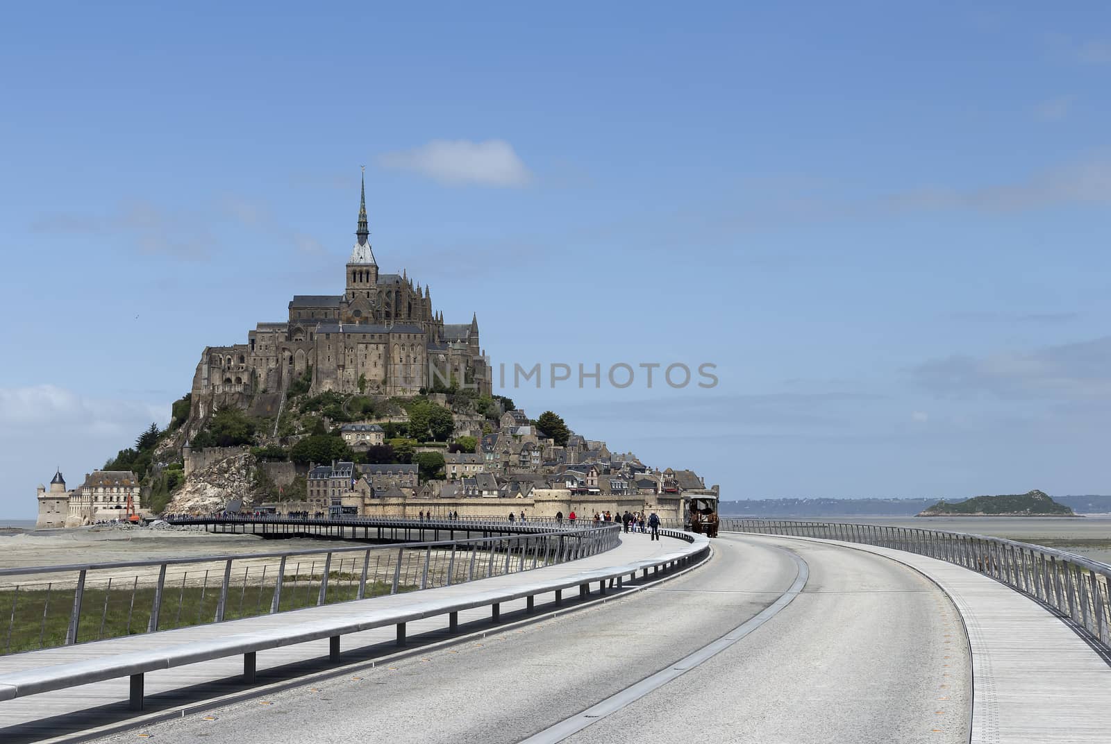 The road to Mont St Michel by lasseman