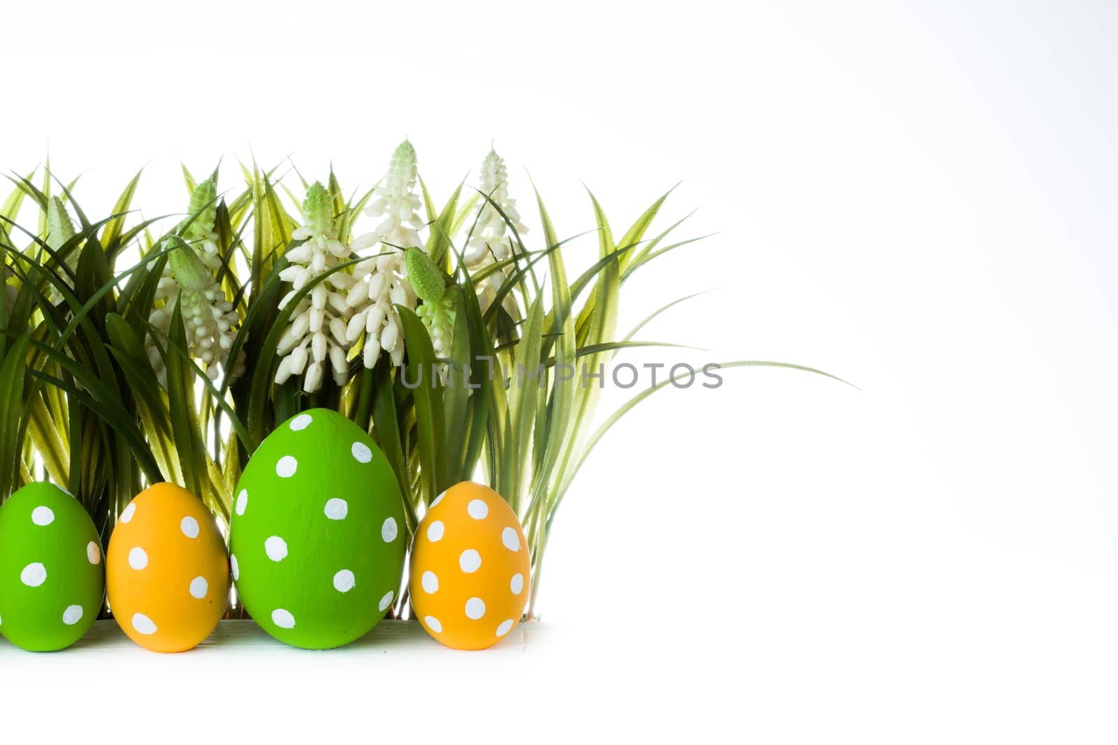 easter eggs hidden in the grass by fotomaximum