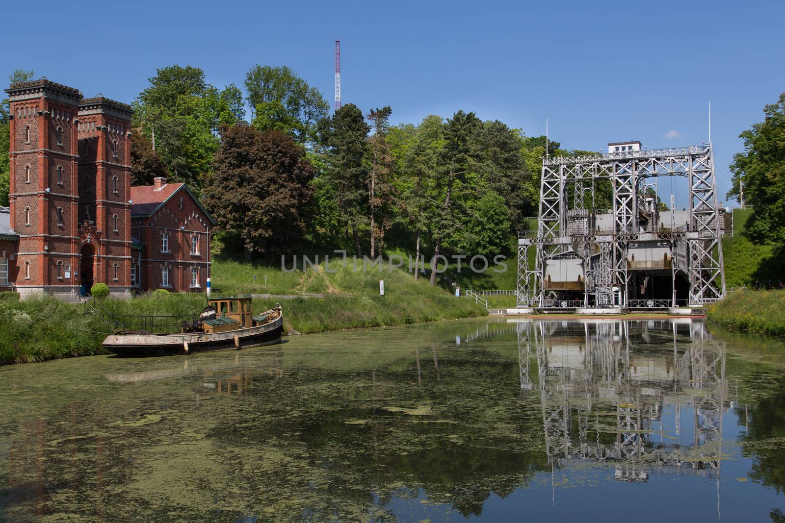 Old hydraulic boat lifts and historic Canal du Centre, Belgium, Unesco Heritage - The hydraulic lift of Strepy-Bracquegnies