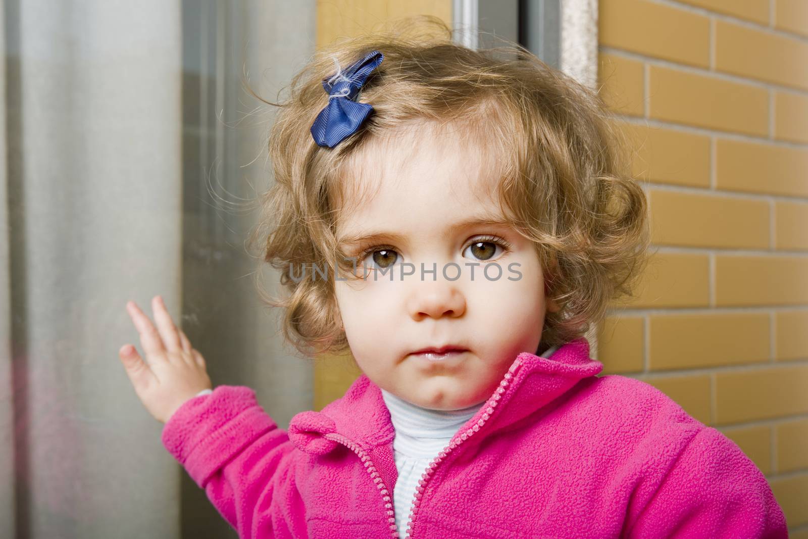 young girl portrait, outside