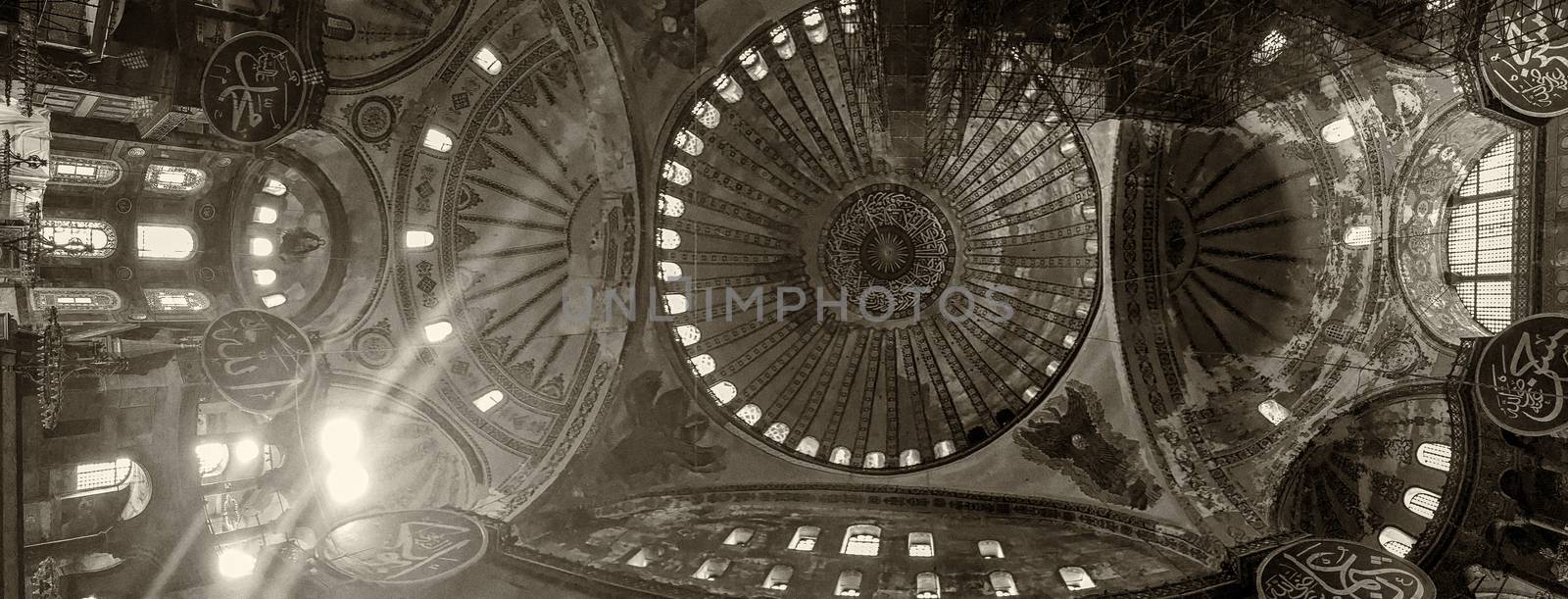 ISTANBUL,TURKEY - SEP 20: Tourists visit Hagia Sophia on September 20, 2014 in Istanbul, Turkey. Hagia Sophia is a former Orthodox patriarchal basilica, later a mosque and now a museum
