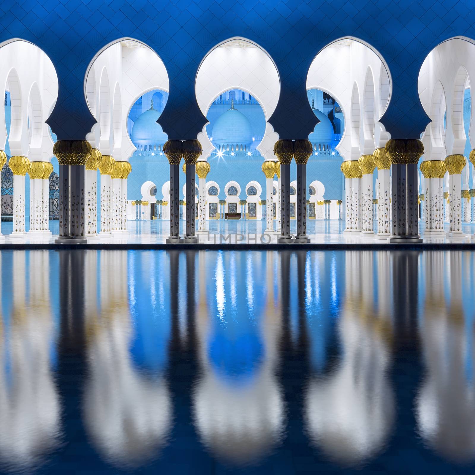 View of famous Grand Mosque by vwalakte