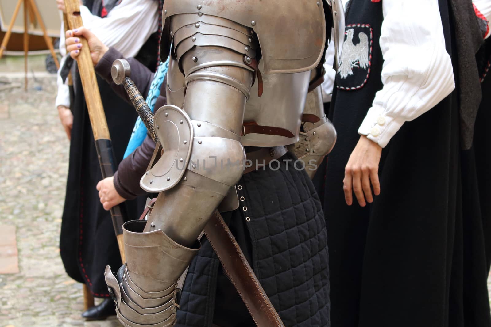 Palio, the city celebrates with competitions of the flag wavers and the parade of the districts