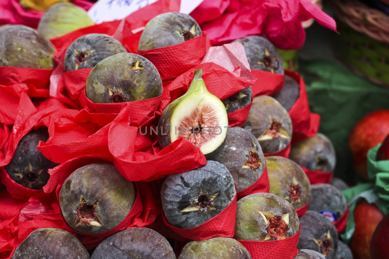 Exotic fruit purple figs exposed in the Market