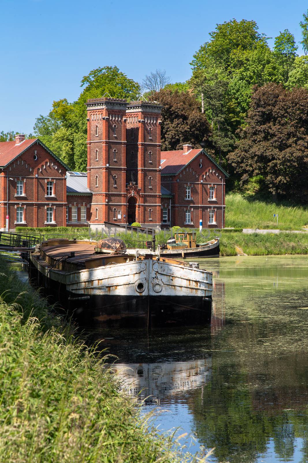 Old hydraulic boat lifts and historic Canal du Centre, Belgium, Unesco Heritage - The hydraulic lift of Strepy-Bracquegnies