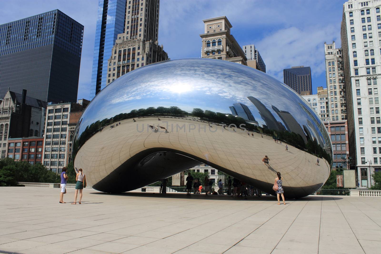 Chicago Cloud Gate by Ffooter