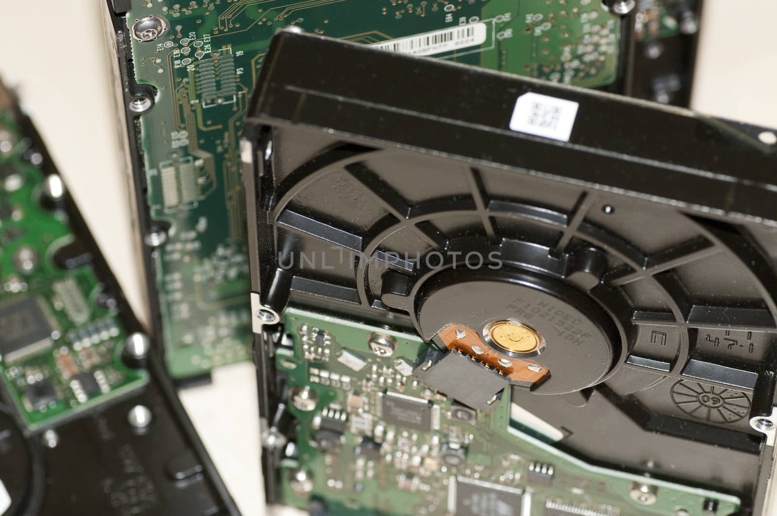 details of hard disk drive with evidence of pin contact