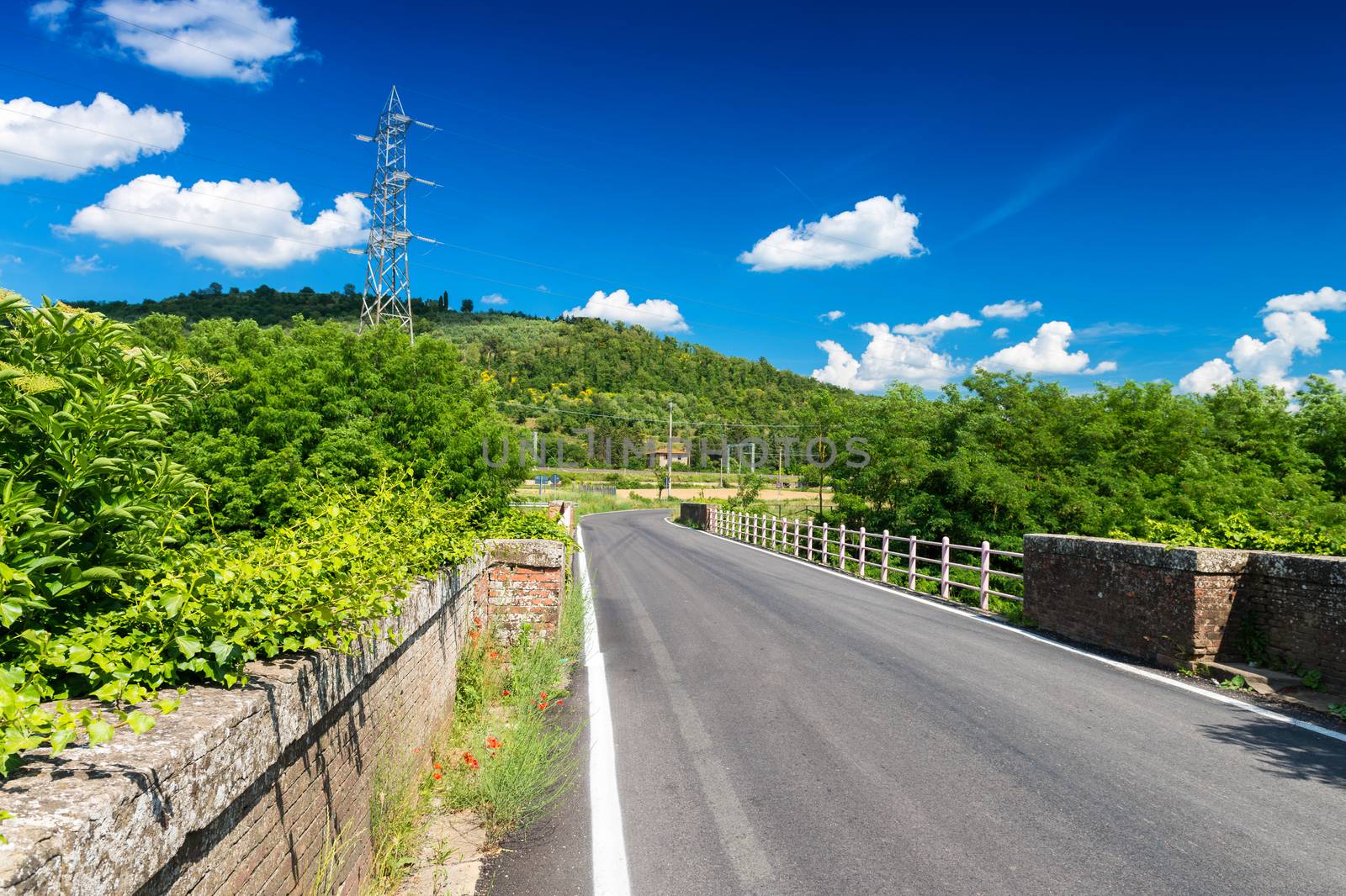 Beautiful colors of Tuscany. Spring in the countryside, Italy.