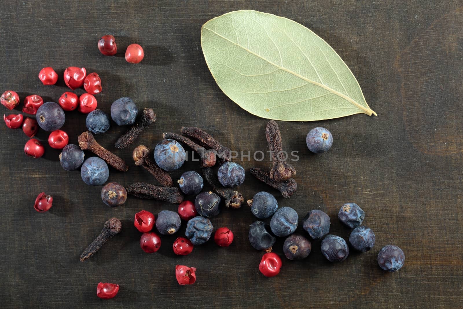 Different spice berries