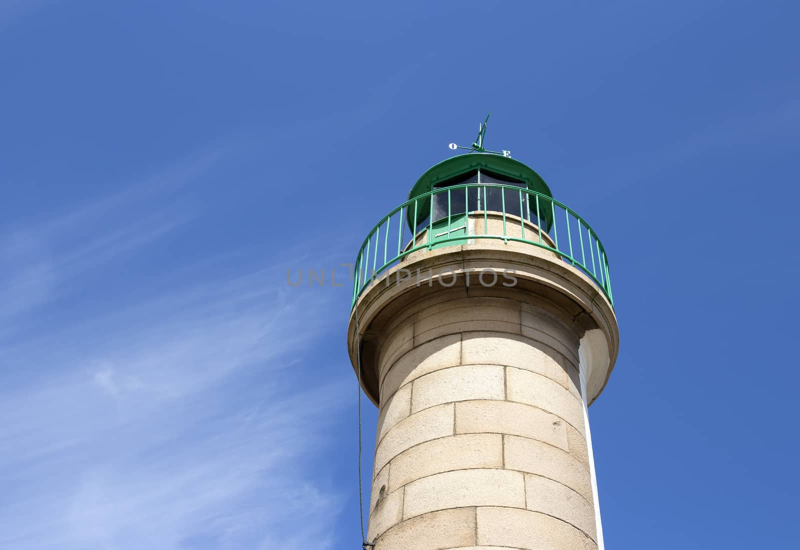 Light house in daylight by lasseman