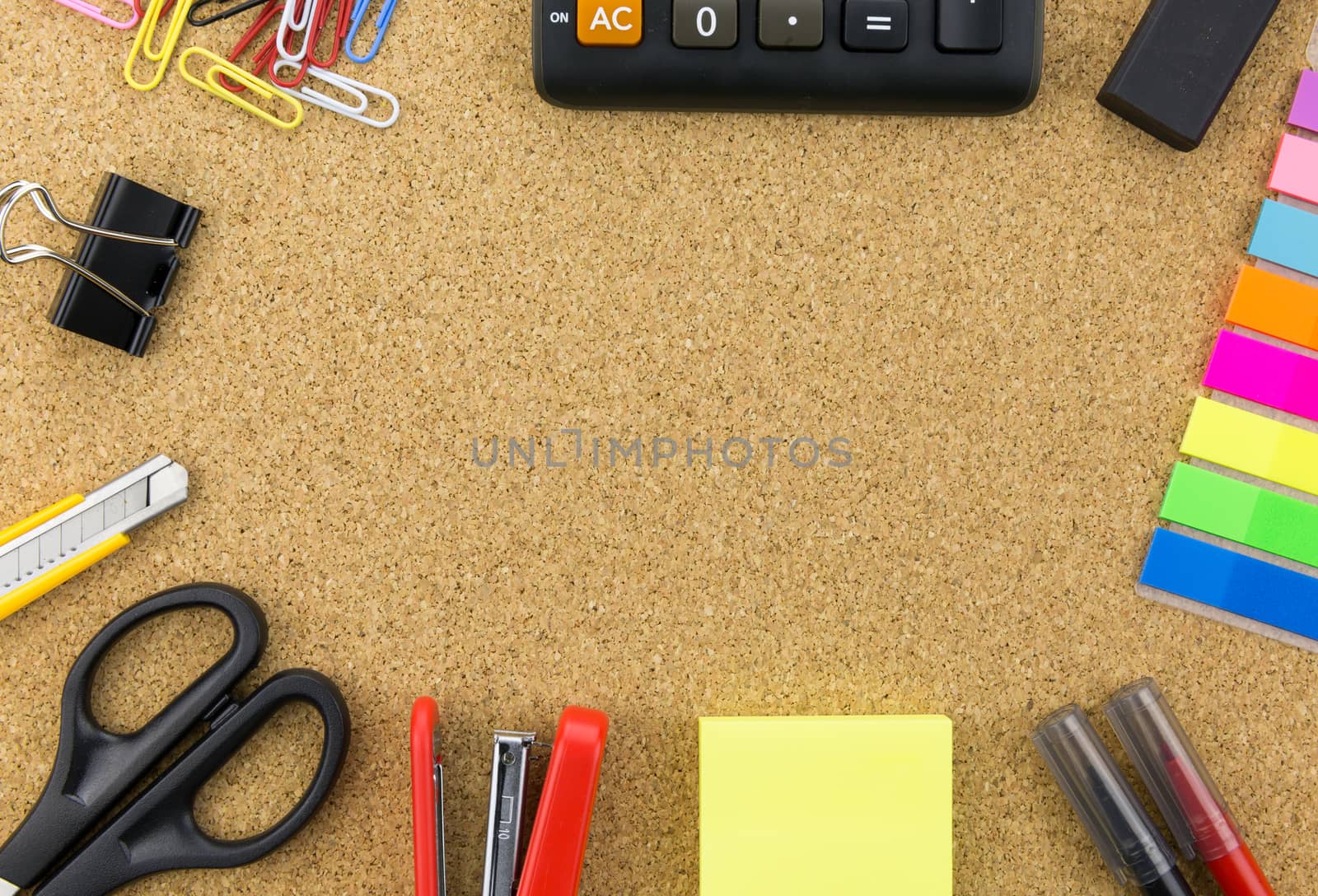 wallpaper stationary on cork board by urubank