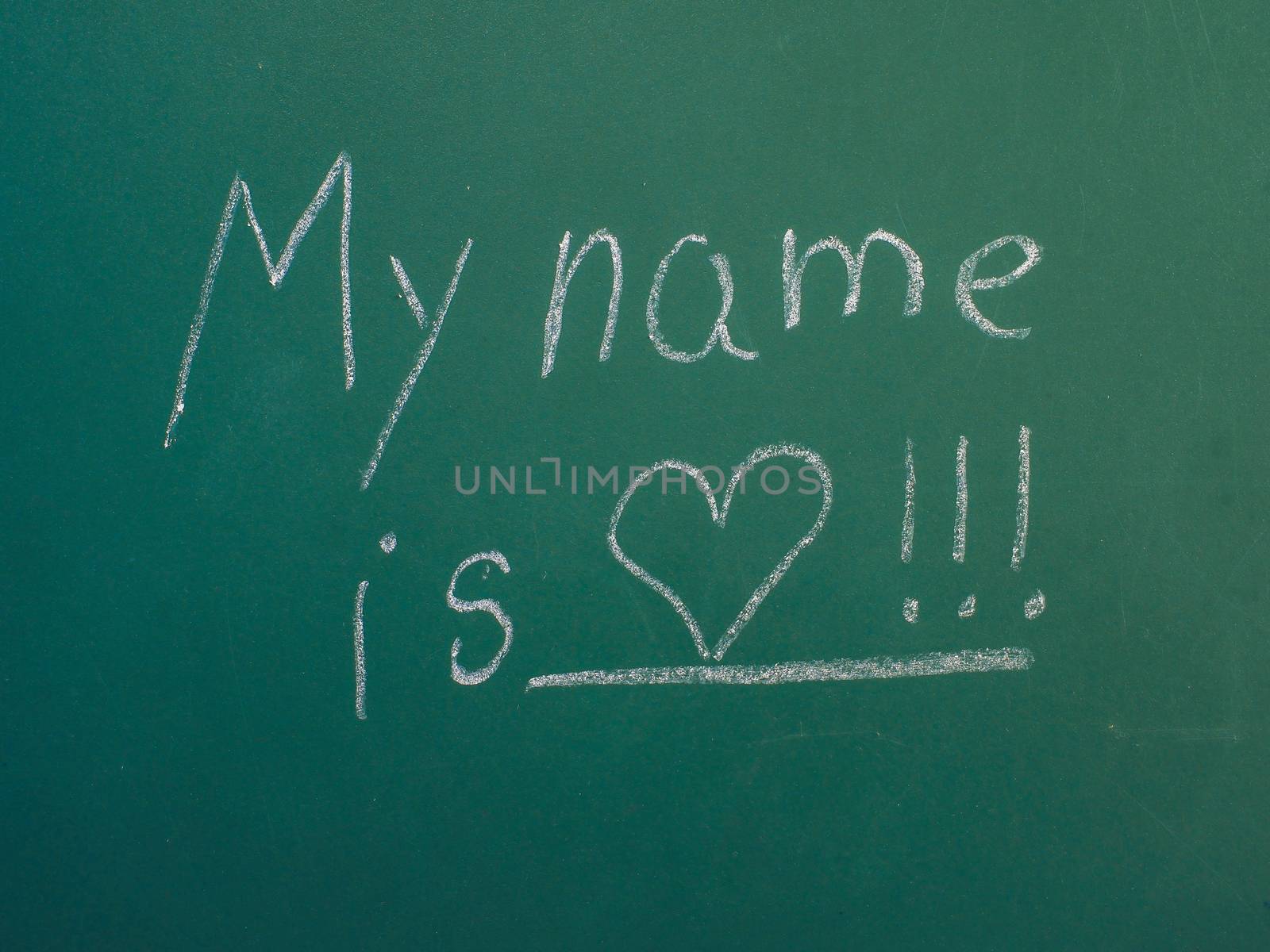 My name is love, written in white chalk by Arvebettum
