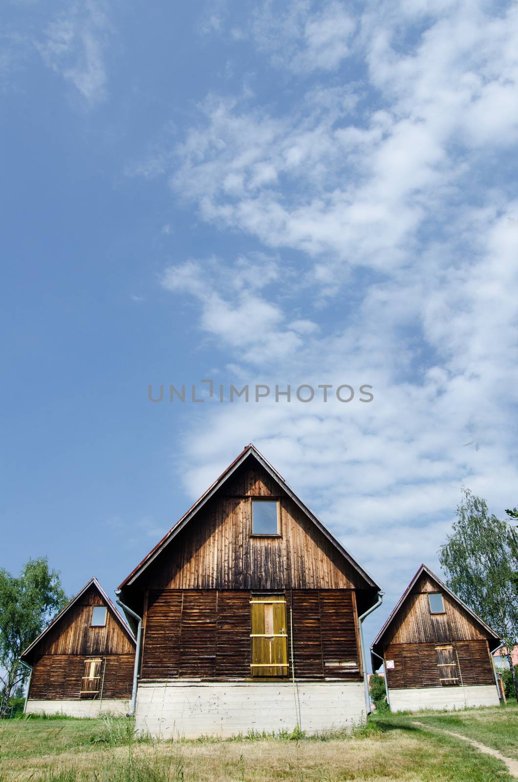 wooden cabins by sarkao