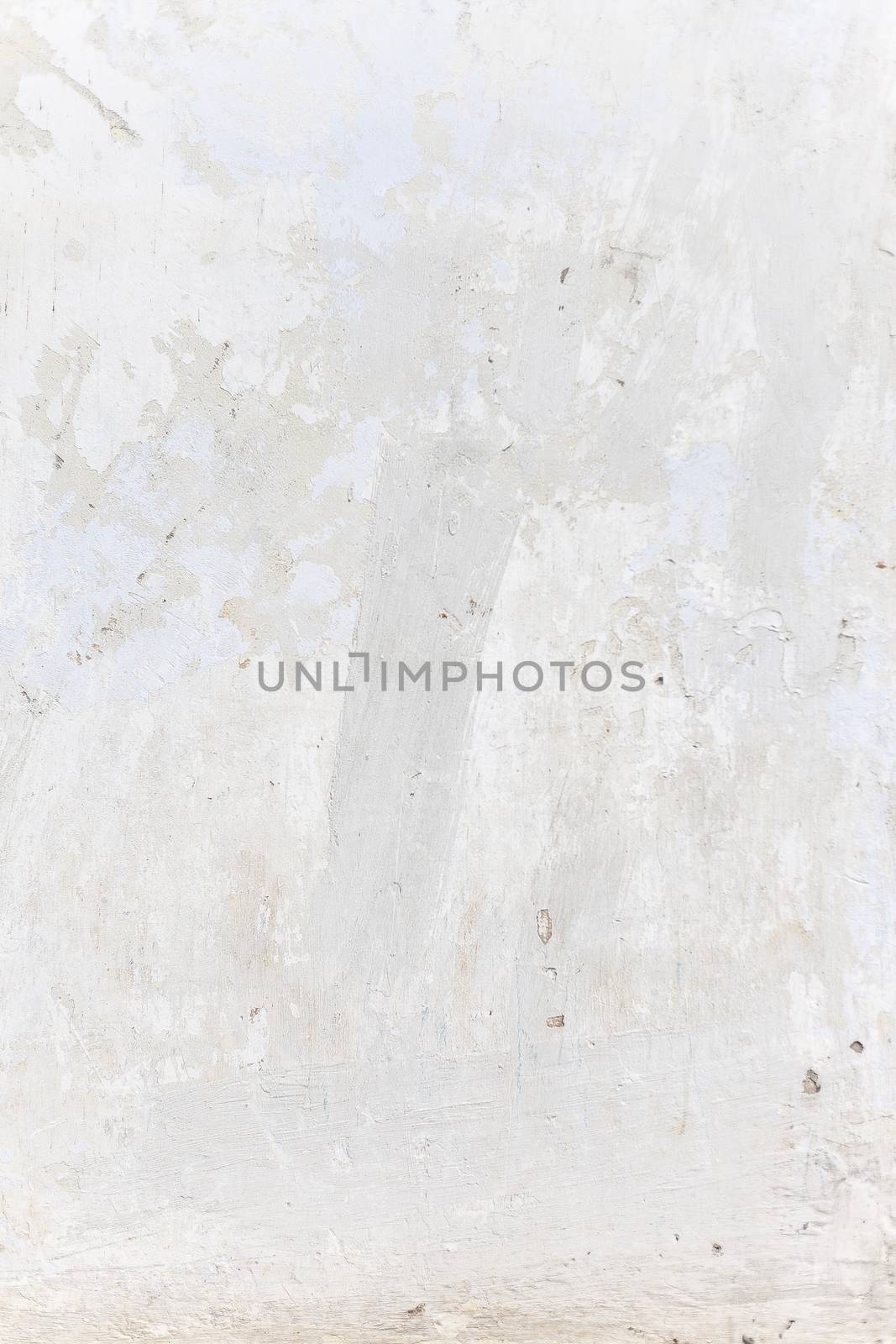 Grungy white concrete wall background by H2Oshka