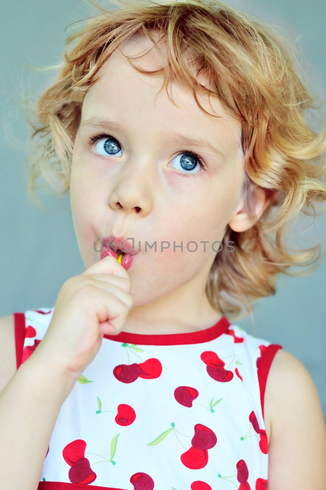 girl with lollipop by Reana