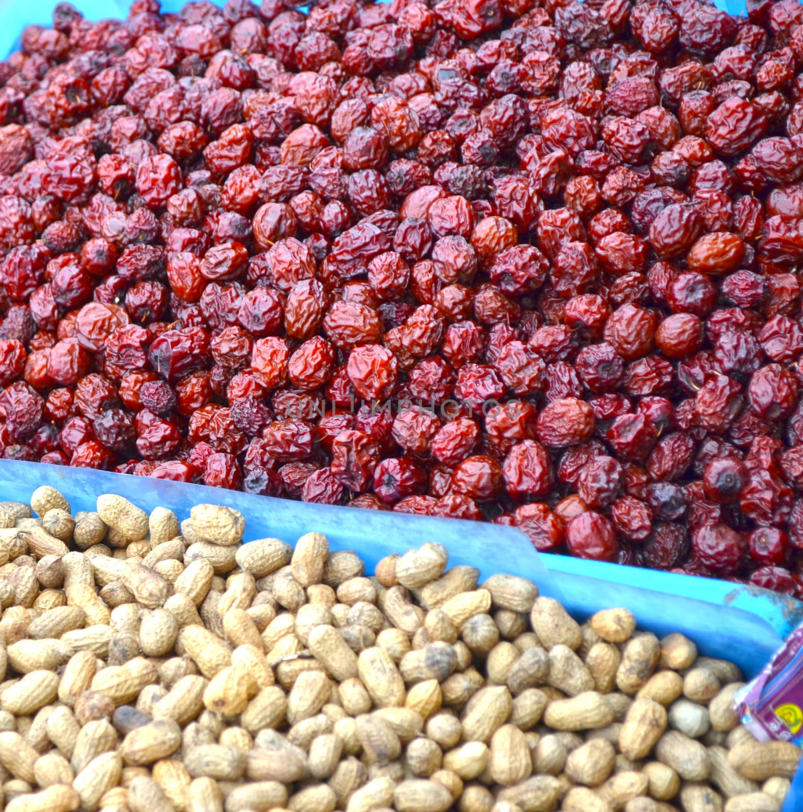 Dry fruits and Peanuts
